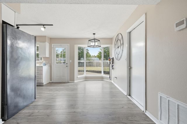 231 Michael Avenue, Mary Esther, FL 32569