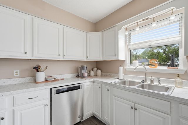 231 Michael Avenue, Mary Esther, FL 32569