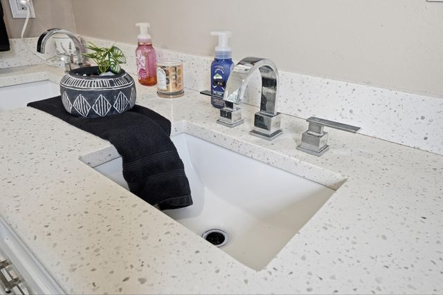 231 Michael Avenue, Mary Esther, FL 32569