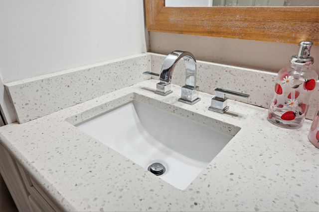 231 Michael Avenue, Mary Esther, FL 32569