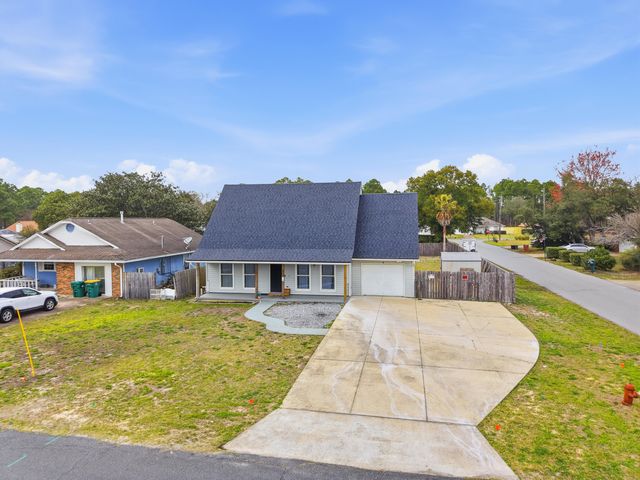 231 Michael Avenue, Mary Esther, FL 32569