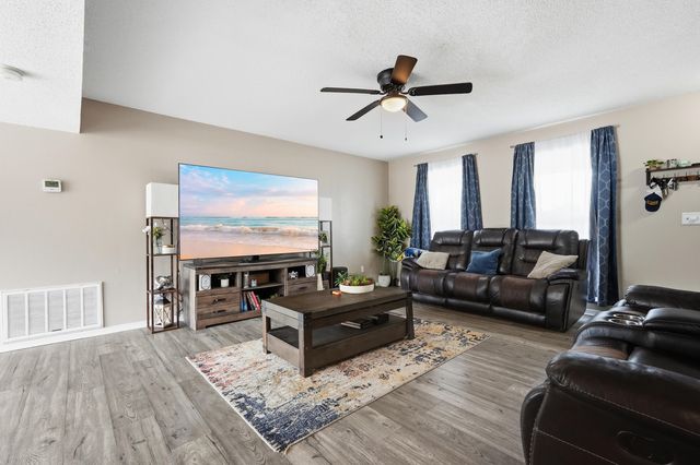 231 Michael Avenue, Mary Esther, FL 32569