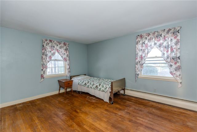 23 Roselawn Avenue, North Smithfield, RI 02824