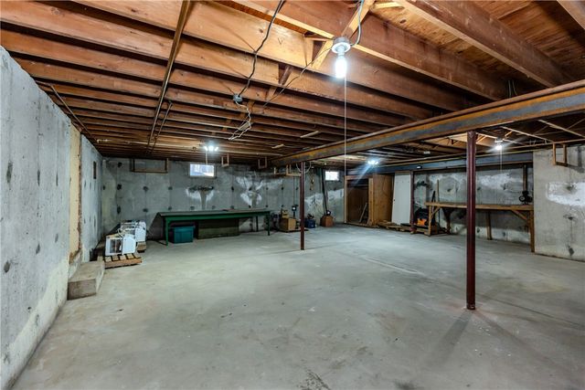 23 Roselawn Avenue, North Smithfield, RI 02824