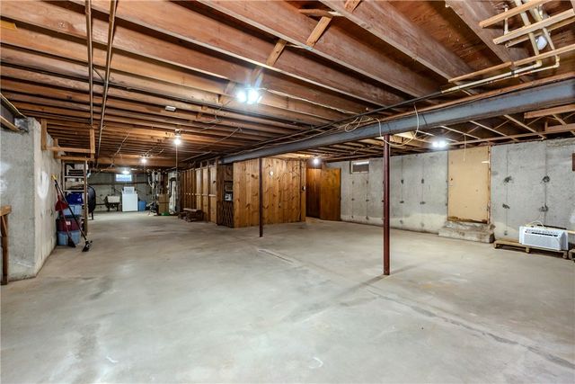 23 Roselawn Avenue, North Smithfield, RI 02824