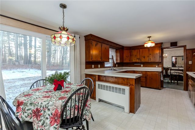 23 Roselawn Avenue, North Smithfield, RI 02824