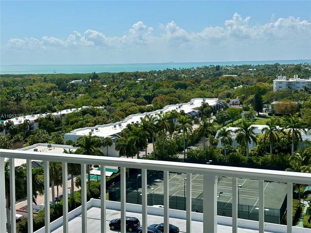 881 Ocean Drive 10D, Key Biscayne, FL 33149