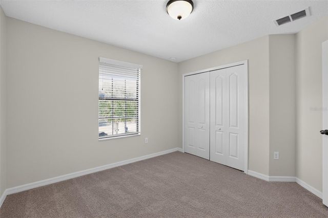 10105 NEWMINSTER LOOP, Sun City Center, FL 33573