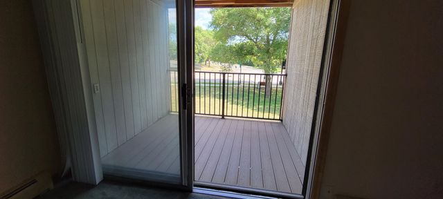 12922 Nicollet Avenue 202, Burnsville, MN 55337