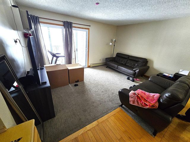 12922 Nicollet Avenue 202, Burnsville, MN 55337