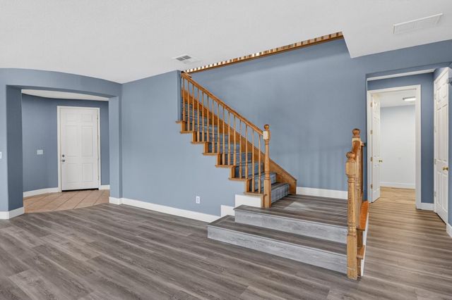 9234 Rushing Creek Way, Elk Grove, CA 95624