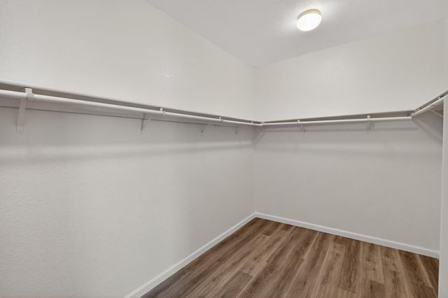 9234 Rushing Creek Way, Elk Grove, CA 95624