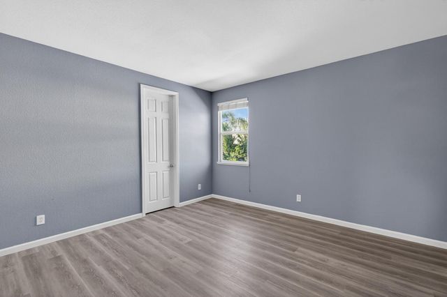 9234 Rushing Creek Way, Elk Grove, CA 95624
