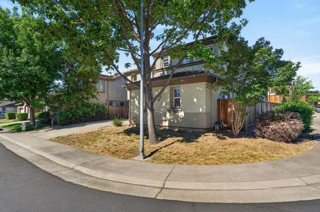 9234 Rushing Creek Way, Elk Grove, CA 95624