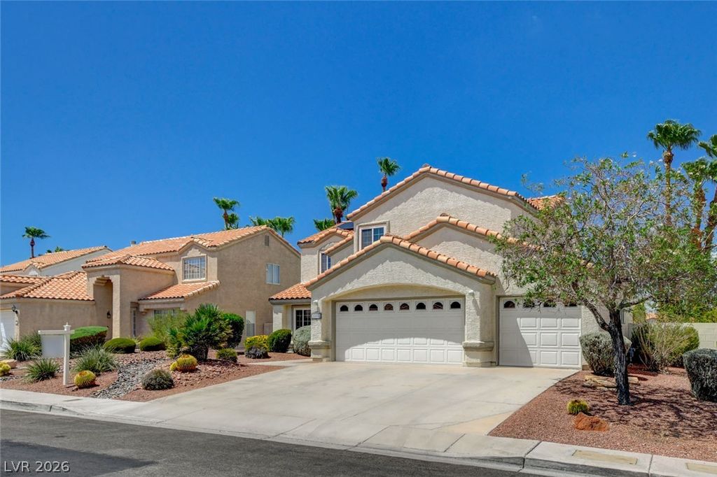 2004 Aspen Brook Drive, Henderson, NV 89074 — photo 2