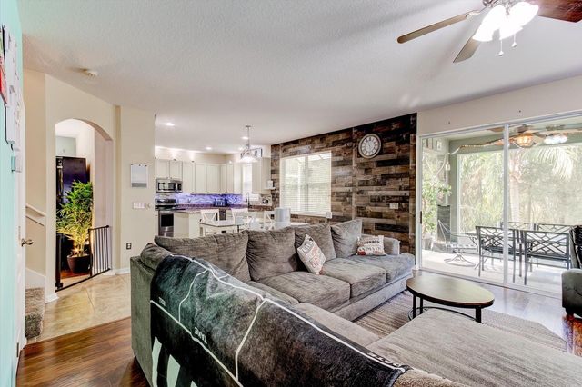 2943 ETOWAH PARK BOULEVARD, Tavares, FL 32778