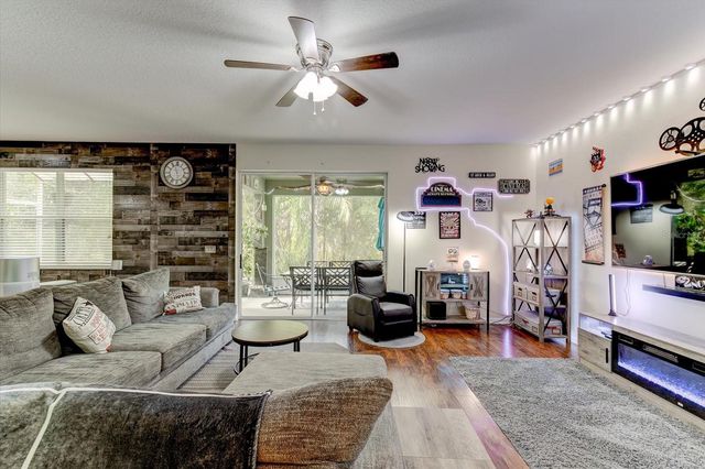 2943 ETOWAH PARK BOULEVARD, Tavares, FL 32778