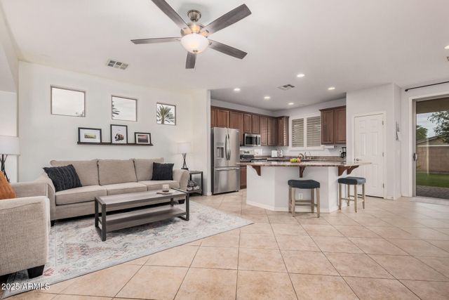 3218 N DESERT HORIZONS Lane, Casa Grande, AZ 85122