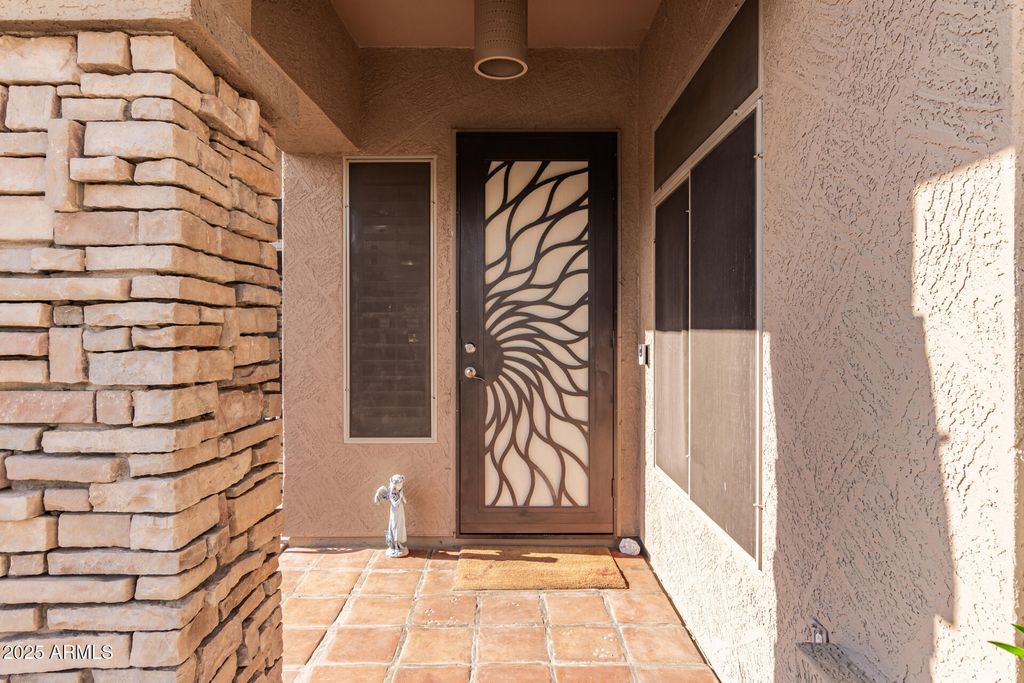 property-img