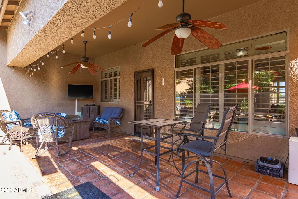 property-img