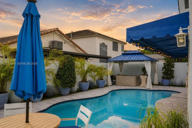 14172 SW 148th Pl, Miami, FL 33196