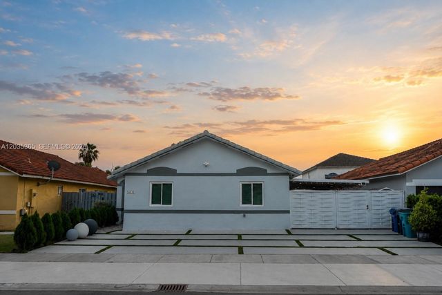 14172 SW 148th Pl, Miami, FL 33196