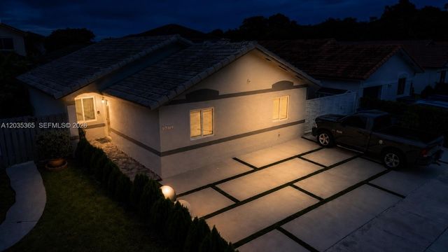 14172 SW 148th Pl, Miami, FL 33196