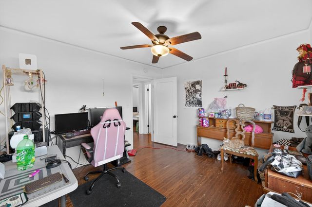 3732 38th St, Sacramento, CA 95820