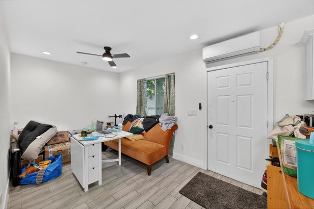 3732 38th St, Sacramento, CA 95820