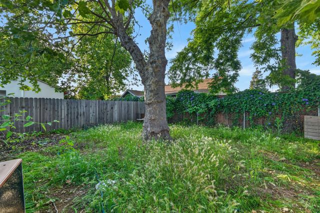 3732 38th St, Sacramento, CA 95820
