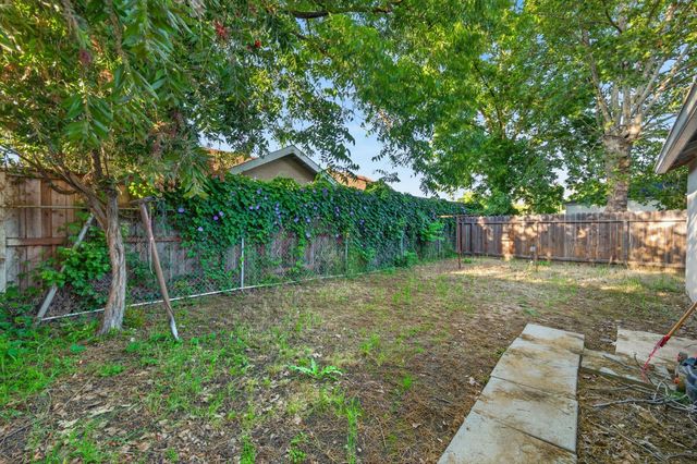 3732 38th St, Sacramento, CA 95820