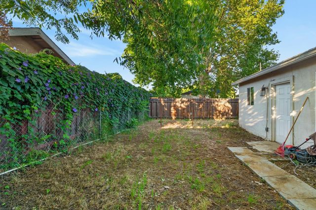 3732 38th St, Sacramento, CA 95820