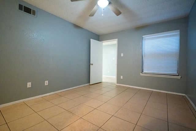 8601 Memphis Drive, Lubbock, TX 79423