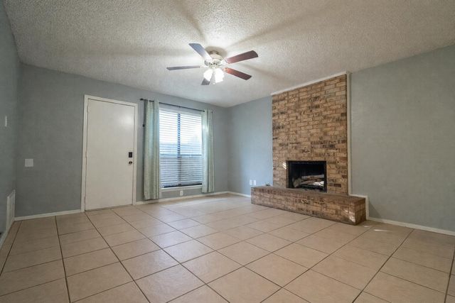 8601 Memphis Drive, Lubbock, TX 79423