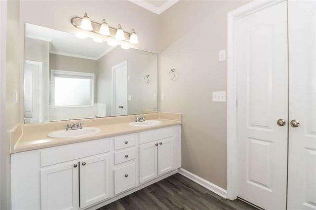 2312 Temple View Drive, Snellville, GA 30078