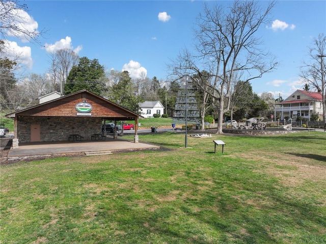 49 Old Stamp Mill Road, Dahlonega, GA 30533