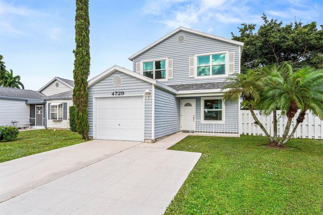 4729 Lakeside Circle, West Palm Beach, FL 33417