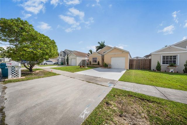 14637 SW 127th Ct, Miami, FL 33186