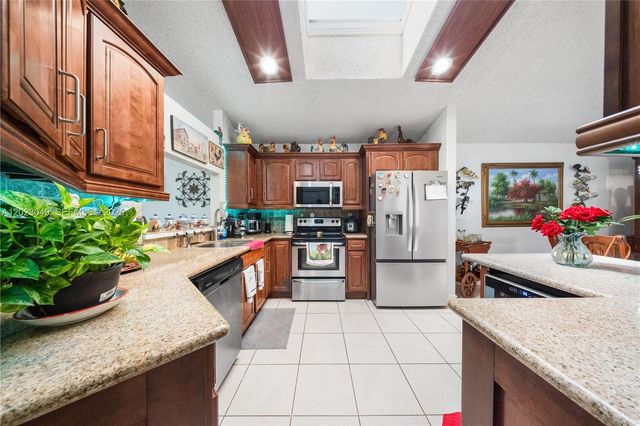14637 SW 127th Ct, Miami, FL 33186