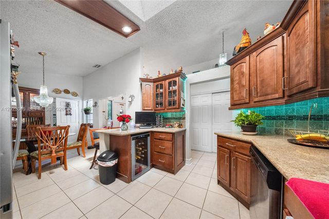 14637 SW 127th Ct, Miami, FL 33186