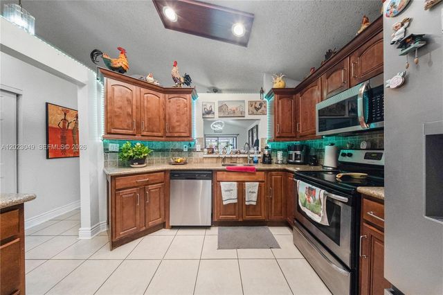 14637 SW 127th Ct, Miami, FL 33186