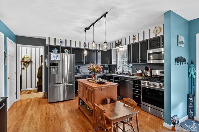 21 Reservoir Avenue, Port Jervis, NY 12771