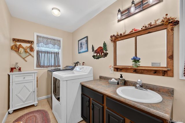 21 Reservoir Avenue, Port Jervis, NY 12771