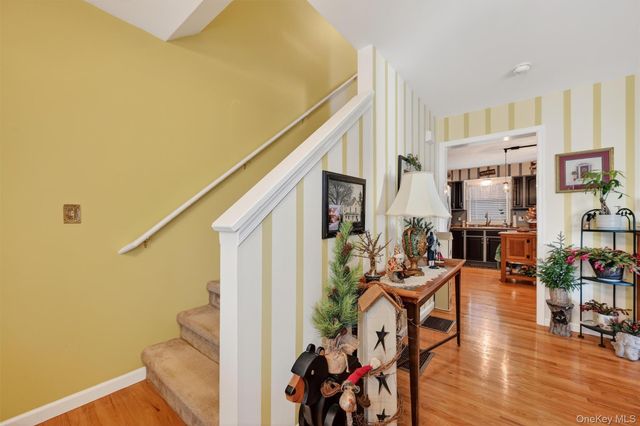 21 Reservoir Avenue, Port Jervis, NY 12771