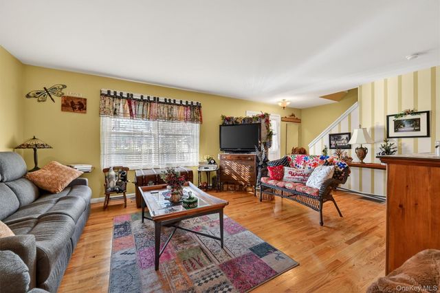 21 Reservoir Avenue, Port Jervis, NY 12771