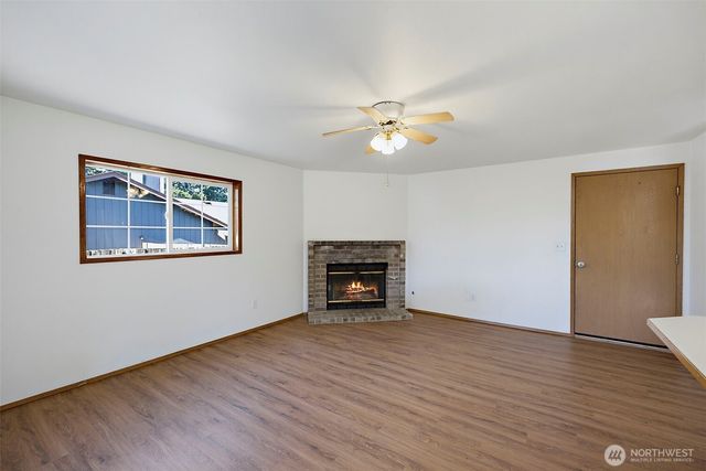 15012 2nd Avenue E, Tacoma, WA 98445