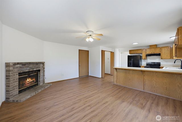 15012 2nd Avenue E, Tacoma, WA 98445