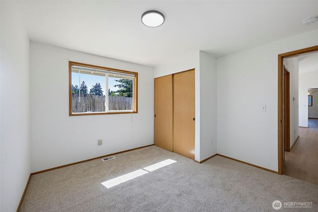 15012 2nd Avenue E, Tacoma, WA 98445