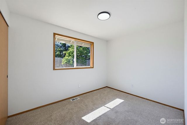15012 2nd Avenue E, Tacoma, WA 98445
