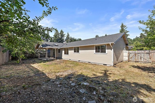 15012 2nd Avenue E, Tacoma, WA 98445